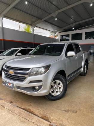 CHEVROLET S10 2.5 ADVANTAGE 4X2 CD 16V FLEX 4P MANUAL CHEVROLET S10 2.5 ADVANTAGE 4X2 CD 16V FLEX 4P MANUAL